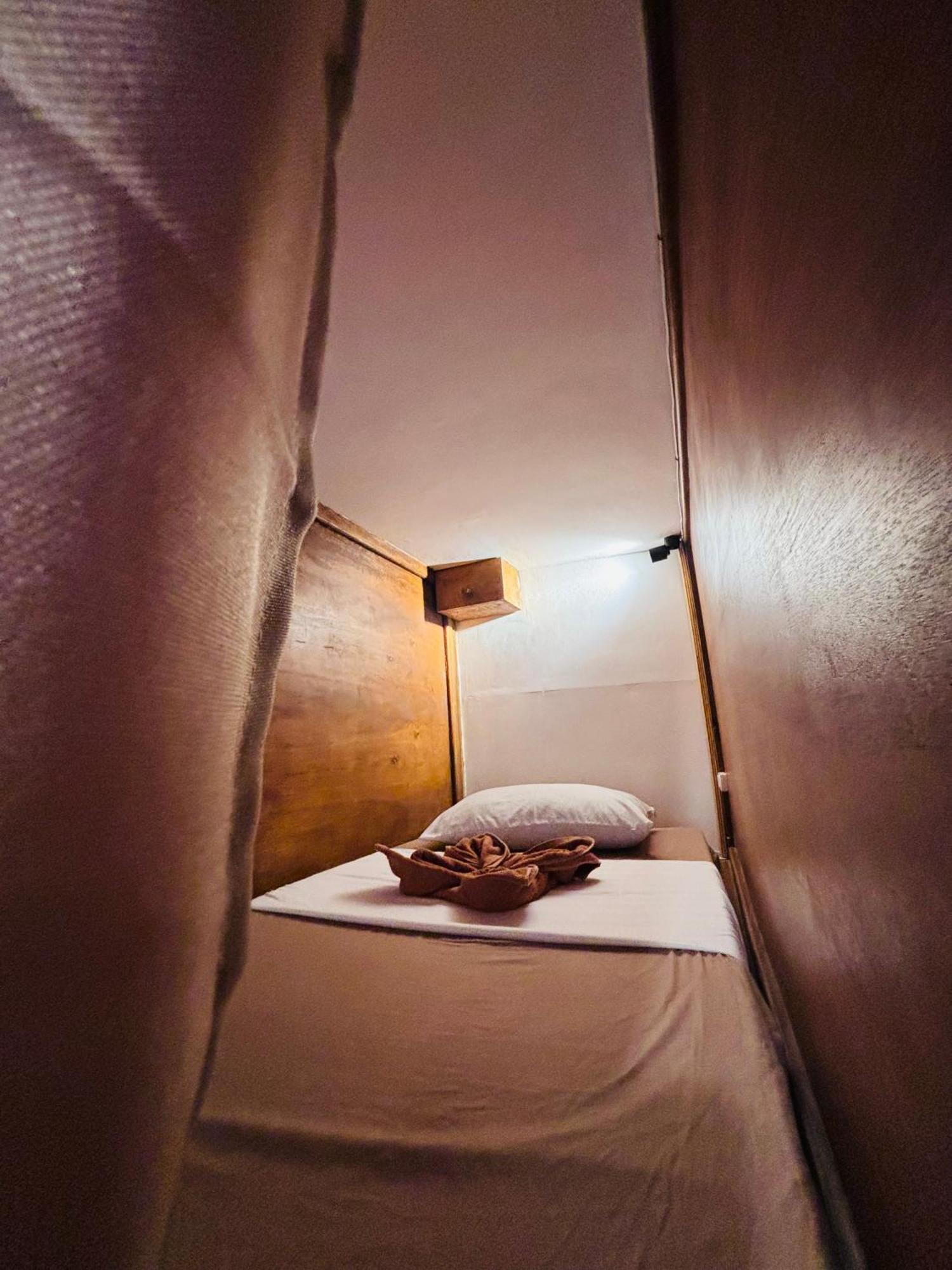 Paradiso Hostel เอลนิโด ภายนอก รูปภาพ
