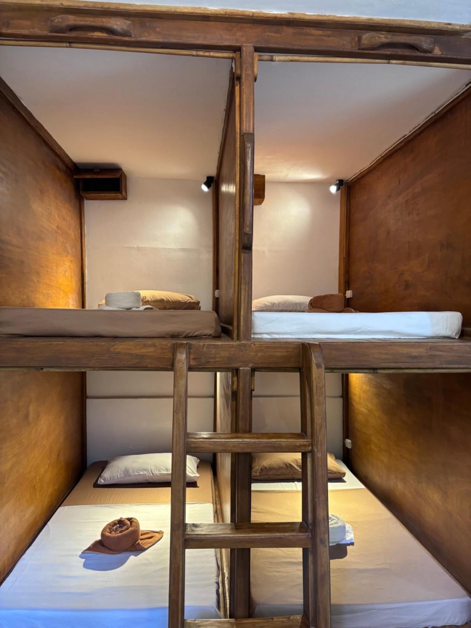 Paradiso Hostel เอลนิโด ภายนอก รูปภาพ