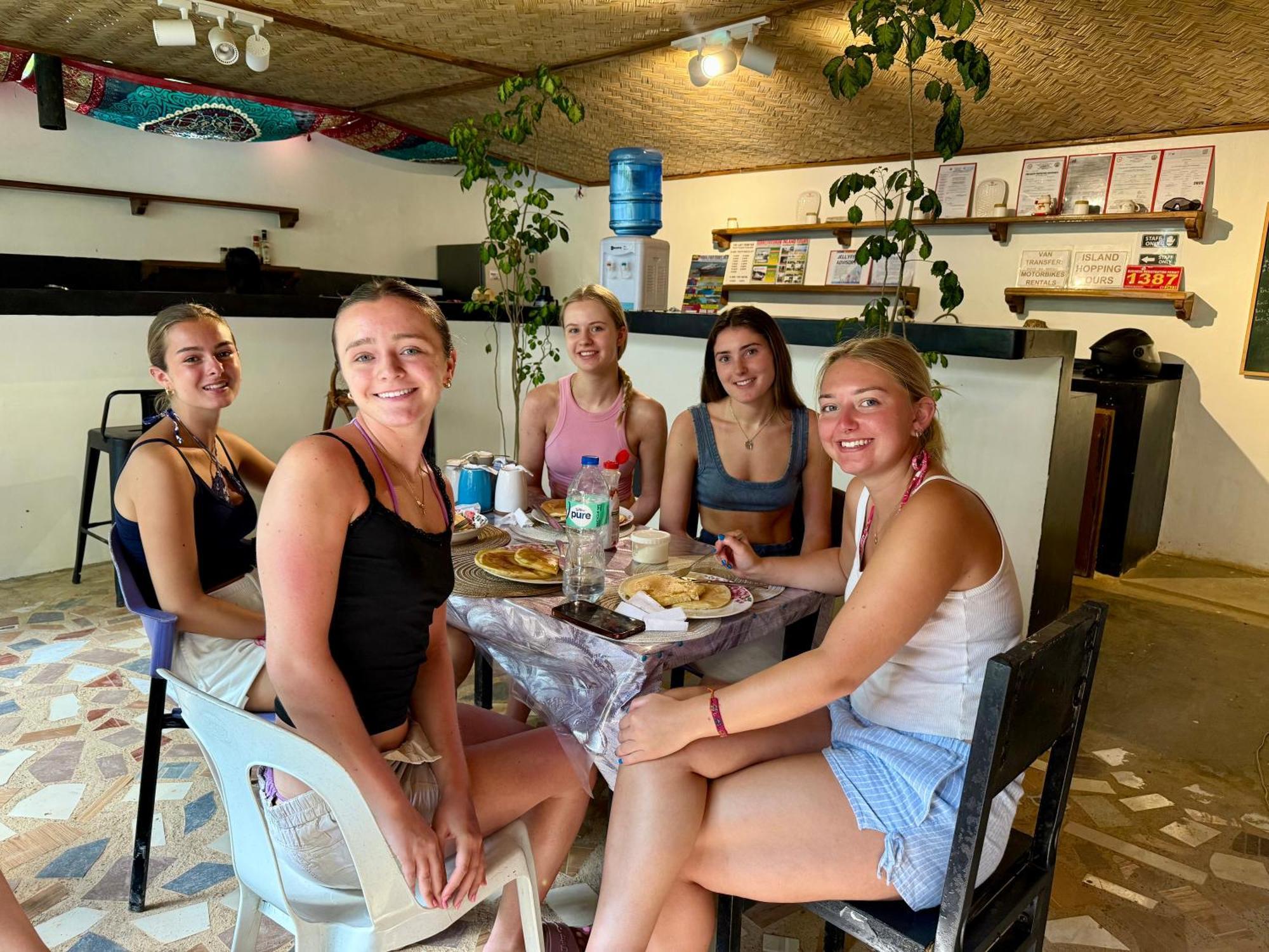 Paradiso Hostel เอลนิโด ภายนอก รูปภาพ